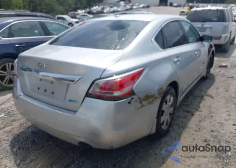 2014 Nissan Altima 2.5 S z USA, uszkodzony, nr VIN 1N4AL3AP5EC326929